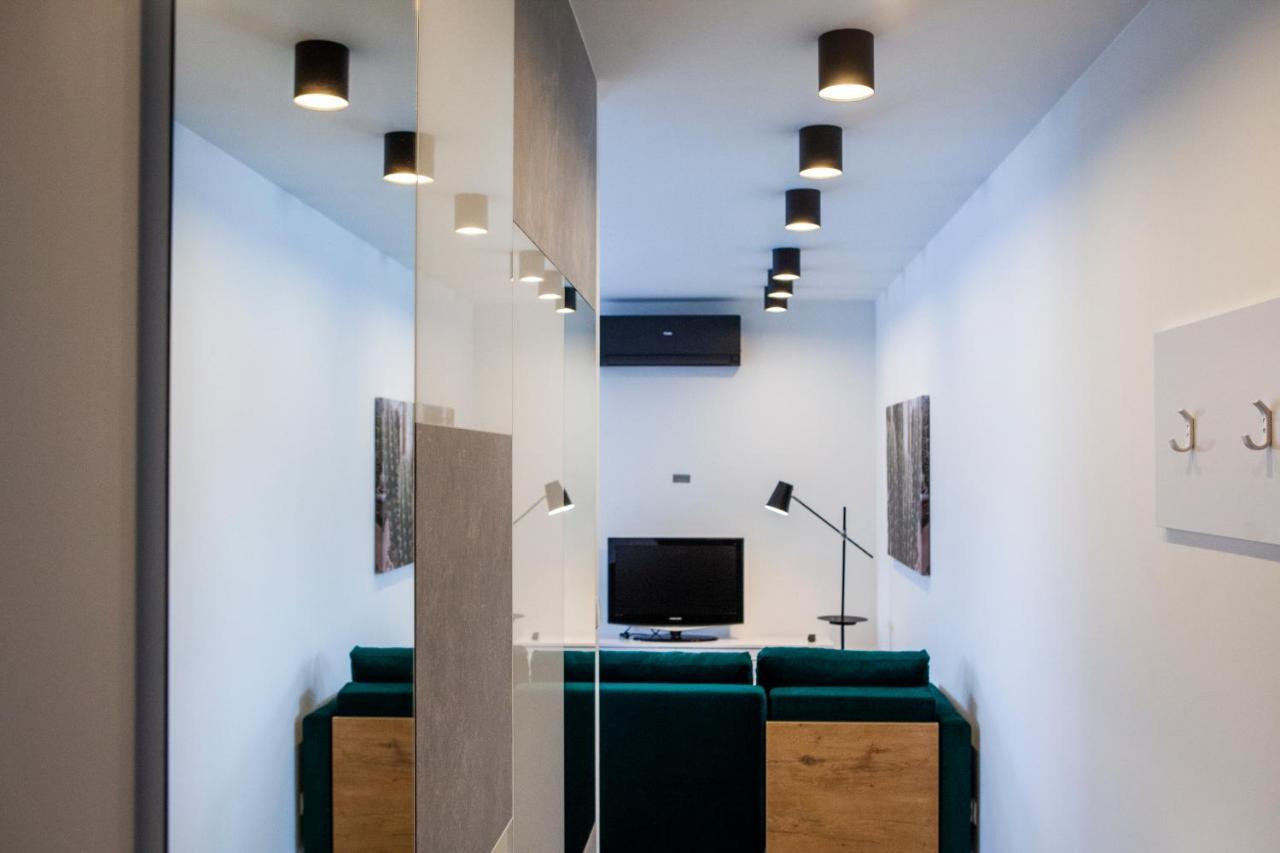 Luksusowy Apartament Nad Jeziorem ชูคูฟ ภายนอก รูปภาพ